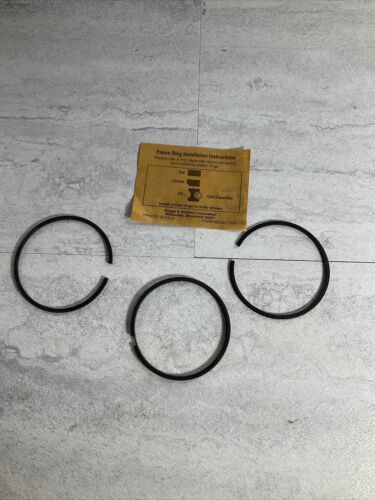 NOS Briggs and Stratton 498680 Standard Ring Set OEM (6922797777079)